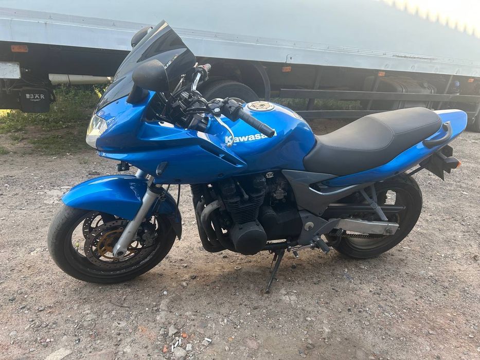 Kawasaki ZR-7S 750сс