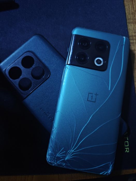 Терміново ONEPLUS 10 PRO 12/256Gb