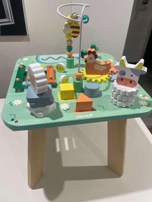 Mesa de atividades Prado Janod