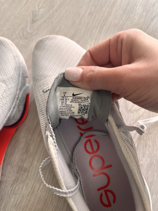 Кроссовки женские Nike Air Zoom SuperRep3