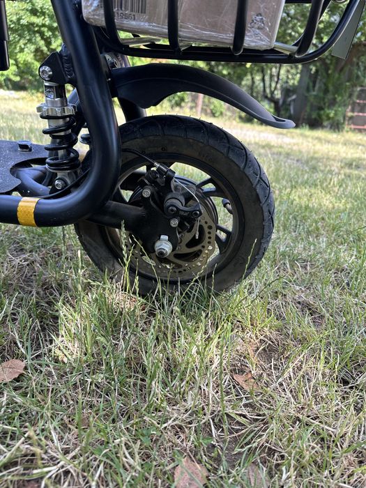 Електросамокат для їзди з дитиною