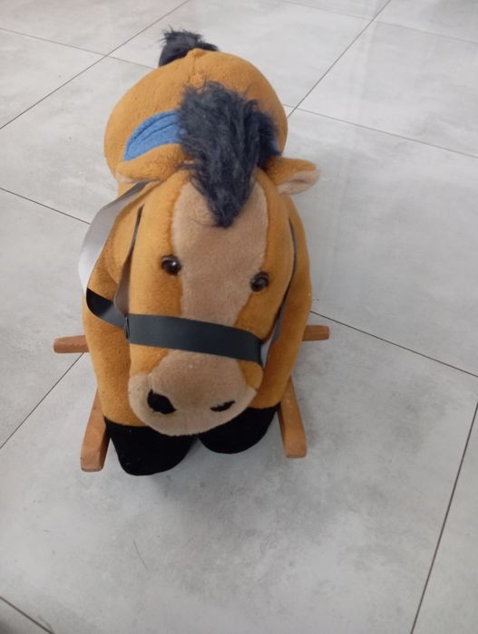 Koń na biegunach wysokość 30cm