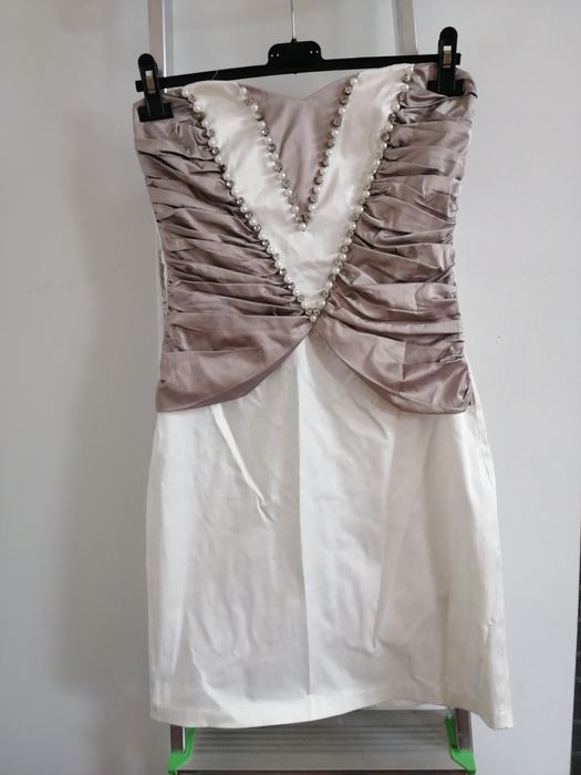 Sukienka gorsetowa z marynarką