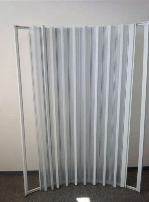 Двері Шторка пластик для душу