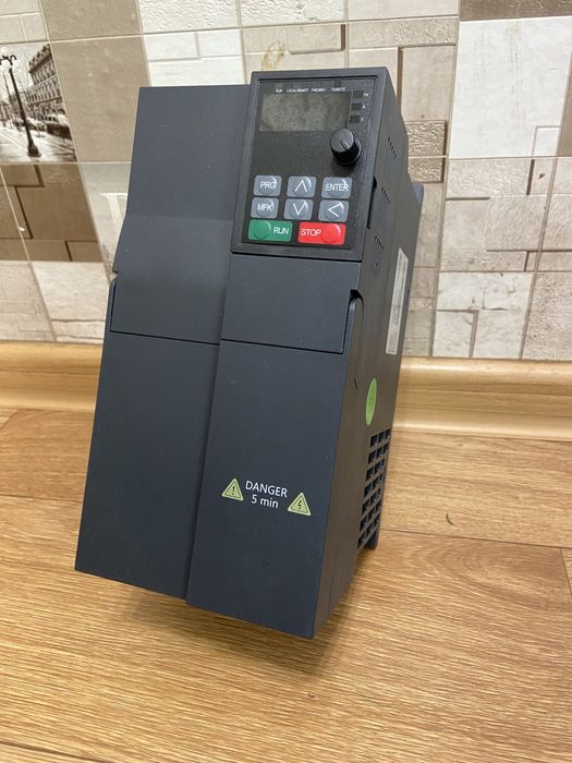 Частотный преобразователь частоты 11 кВт вход 220в выход 380 в