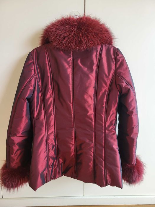 Blusão com Pêlo Bordeaux, J.N.C.