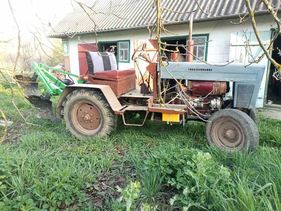 Продам тракторця в гарному стані!