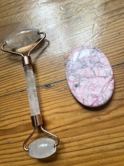 Tratamento pele firmeza quartzo roller