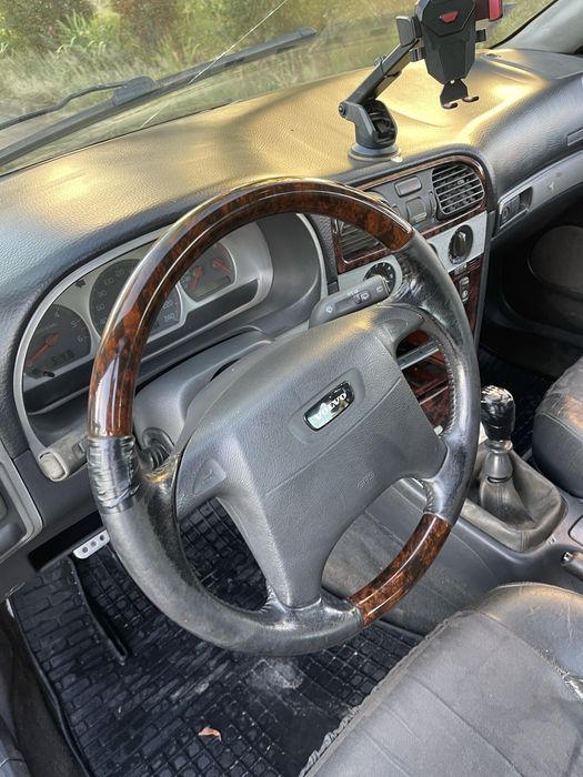 Продам Volvo V40 1.9 дизель