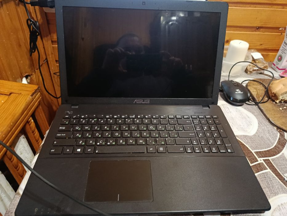 Ноутбук asus 552M