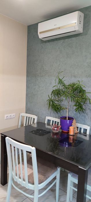 Продам однокімнатну квартиру в центрі Вишневого