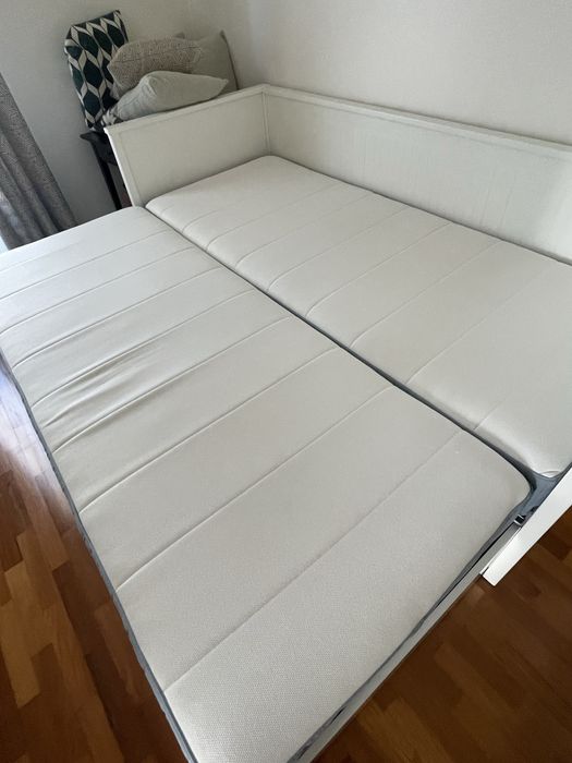 Cama hemnes quase nova