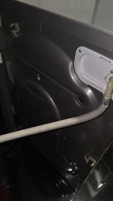 Máquina de Lavar Roupa - Ariston Hotpoint 9Kg