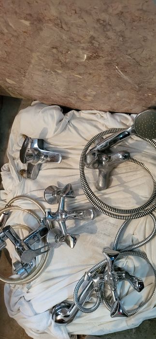 Torneiras diversas para poliban banheira e cozinha. bide e lavatorio.