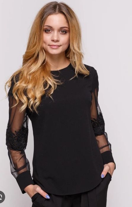 Черная нежная блуза