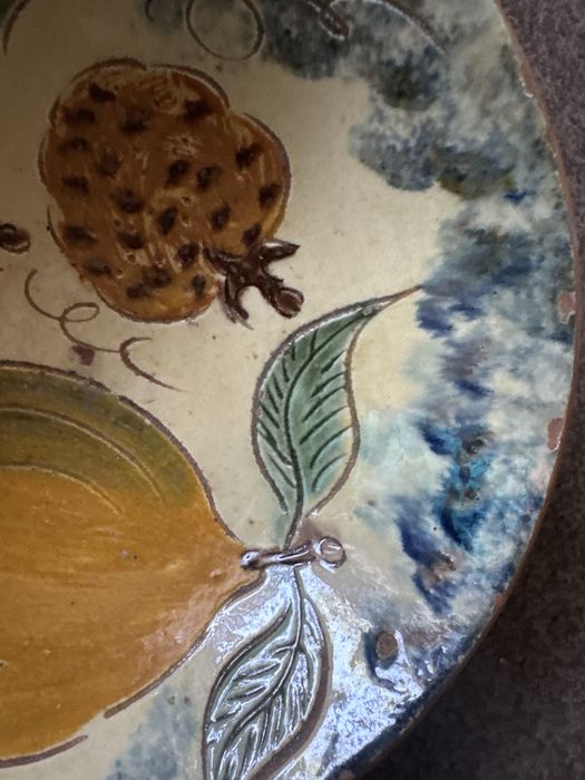 Miska ceramiczna sygnowana do kolekcji