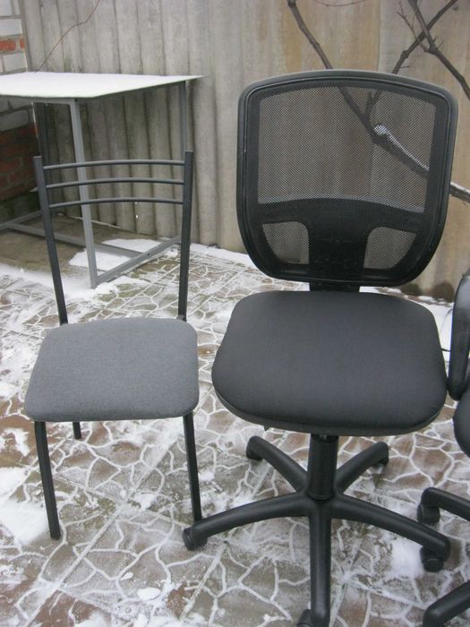 Продам офисное кресло стул