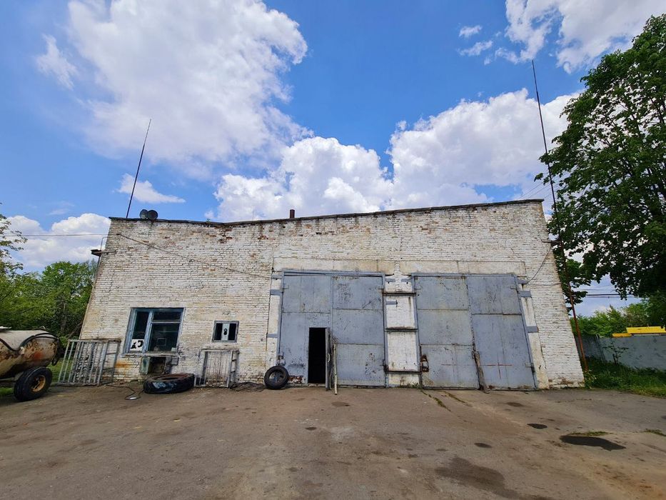 Гараж, парковка Кагарлик  Бокс під склад, цех, СТО.