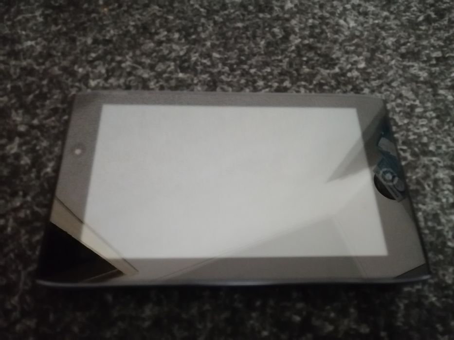 Планшет Acer A-100. Діагональ 7 дюймів. під востановлення.