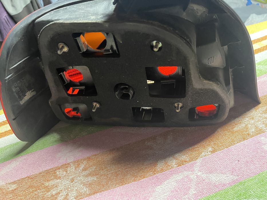 Vendo Farolins traseiros BMW E39 sedan