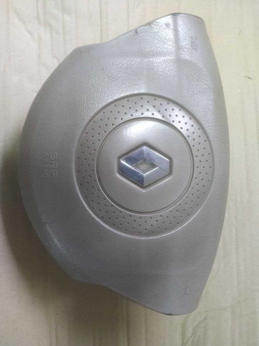 Подушка безопасности руля Airbag Renault Espace 8200138584