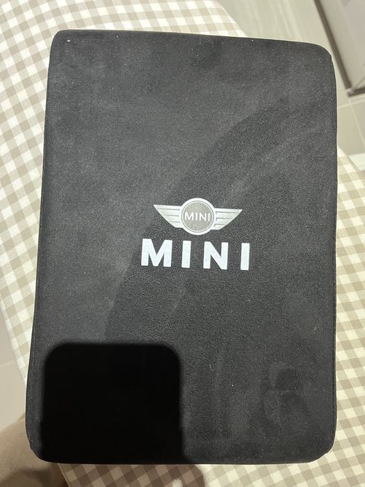 Repousa cotovelo Mini