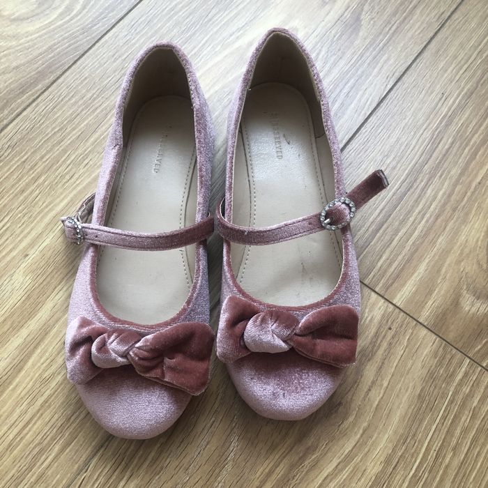 Welurowe balerinki reserved stan idealny