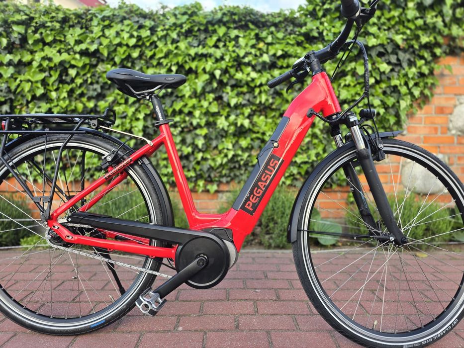 Rower elektryczny Pegasus Bosch bateria w ramie damka miejski
