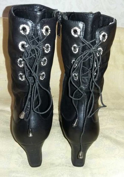 Демисезонные кожаные сапожки, ботинки