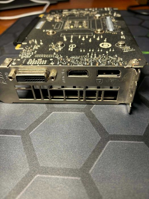 MSI GeForce GTX 1650 super ventus XS OC 4GB GDDR5