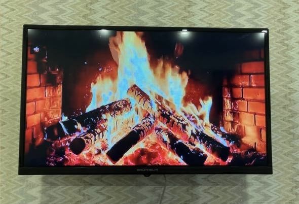 Телевізор Grunhelm 32H300-Т2 32" LED