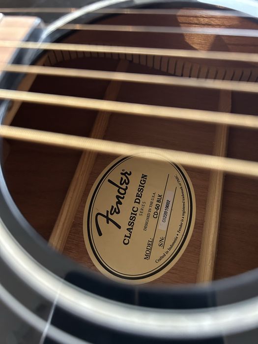 Fender cd-60 blk