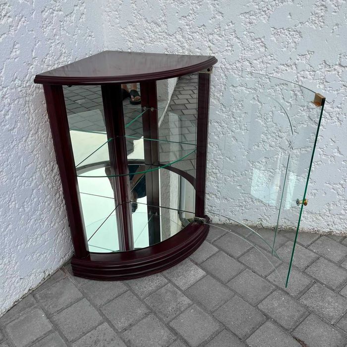 Vitrine Expositora de Canto Clássica em Madeira