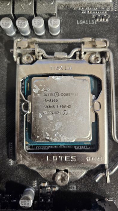 Procesor i3 8100 + Płyta główna H370