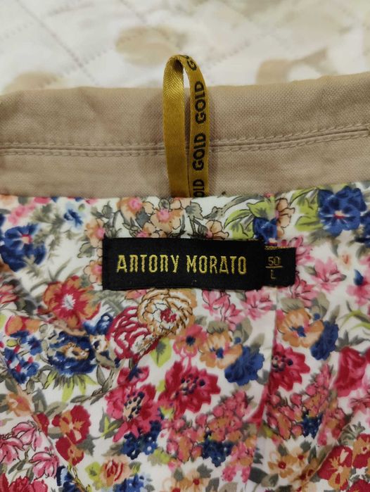 Blazer Antony Morato tam. L em excelente estado.