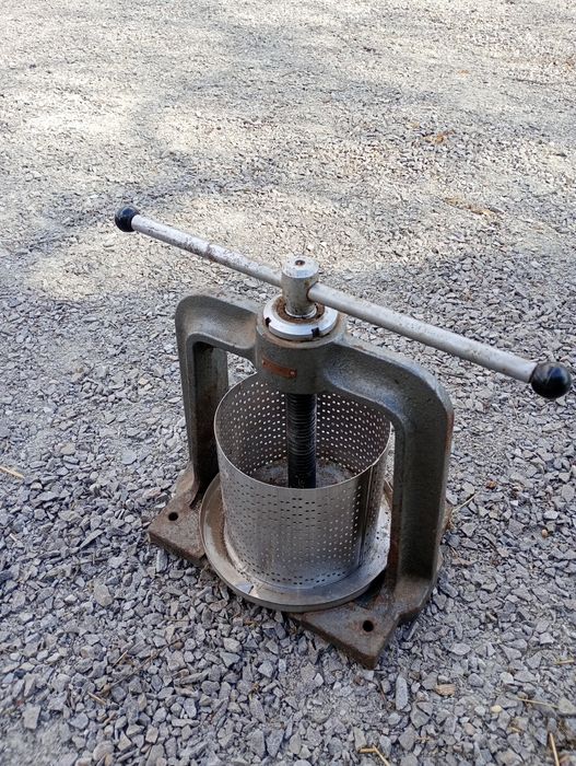 Продам соковижималка, сокодавка, прес