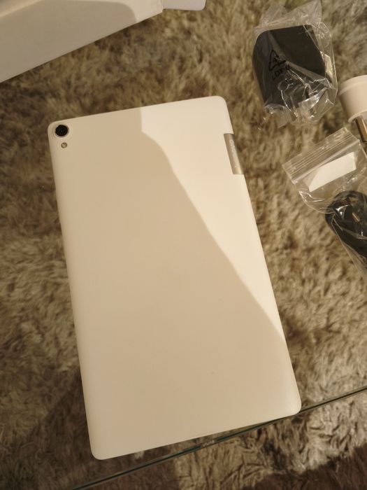Tablet Lenovo TAB3 8 Plus
