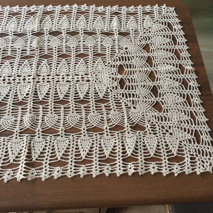 Serweta - bieżnik 54 x 84 cm rękodzieło