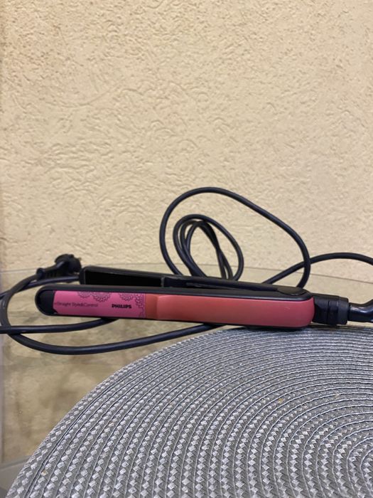 випрямляч для волосся Philips HP4686/22