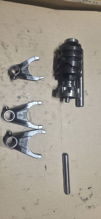 Wodzik wodzik wymieniacz biegów  Yamaha Yzf 250 rok 14-18 części