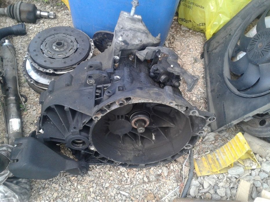 Ford Mondeo MK4 4 Mk IV Silnik 2.0 HDi Peugeot Goły Słupek