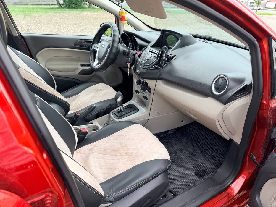Ford Fiesta 2018 VIN 3FADP4BJ1JM140119 фото оголошення 6 з 8