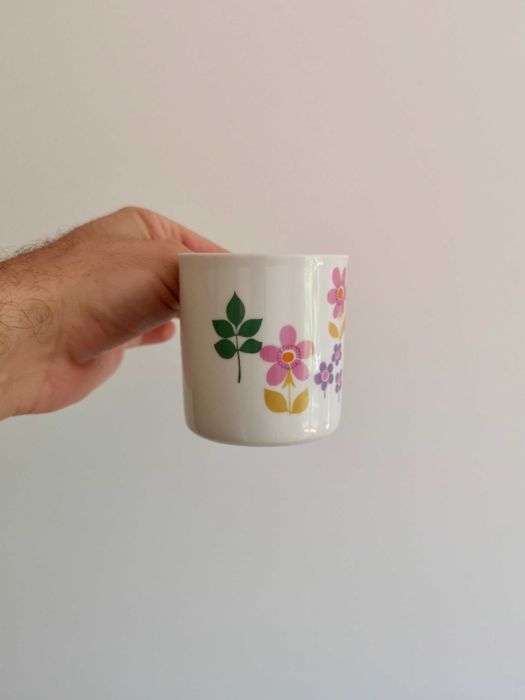 Chávena de chá com pires, com padrão floral multicolorido  – SPAL427807210639861762