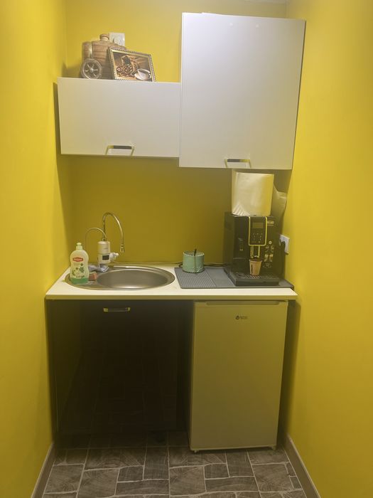 Оренда офіса 20 м2  (Колгоспна 13а)