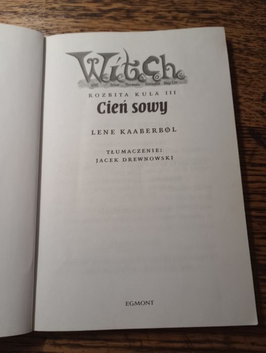 Cień sowy. Lene Kaaberbøl