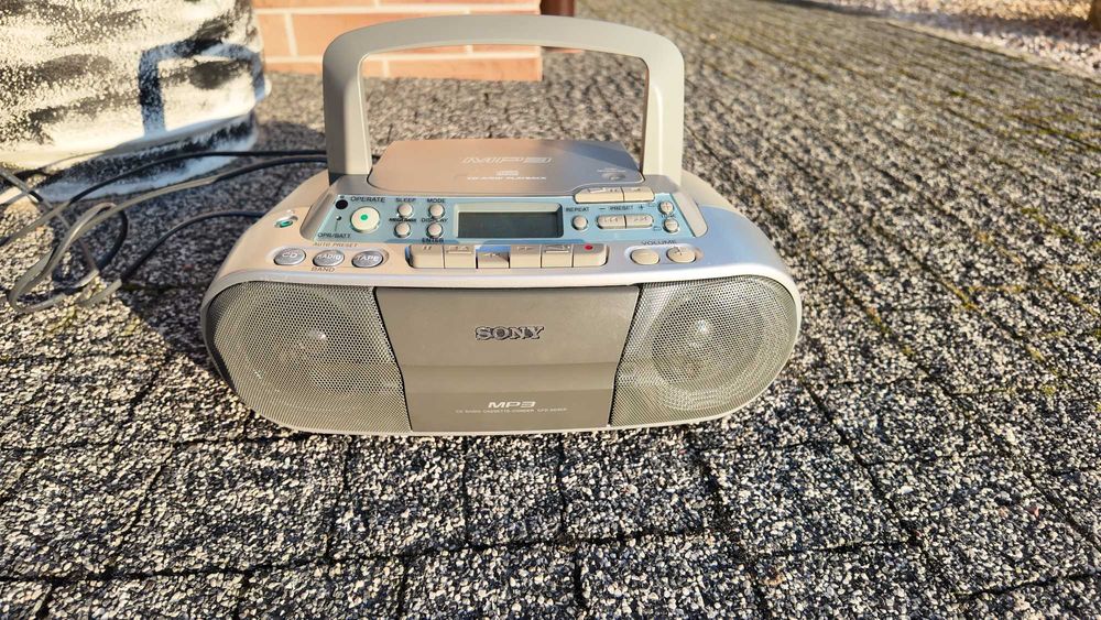 Radioodtwarzacz CD Sony