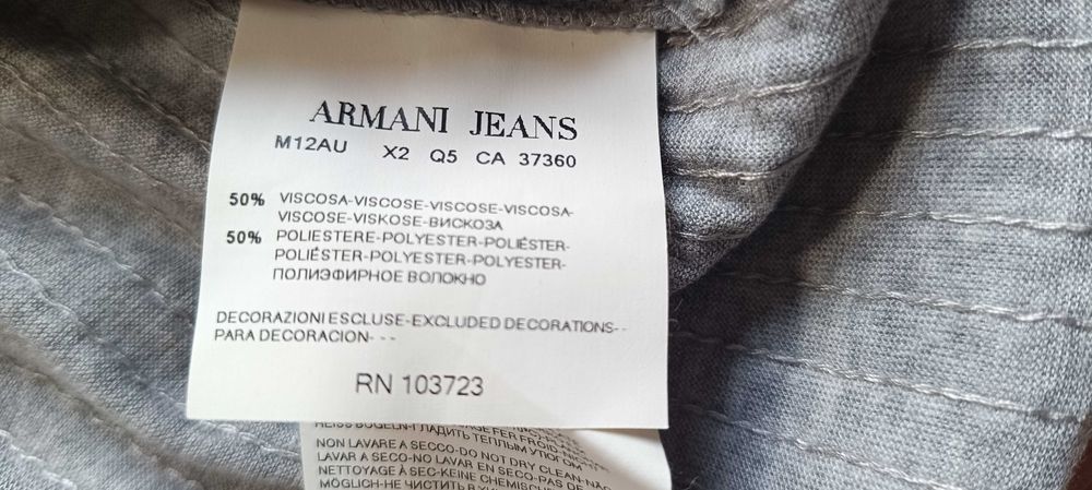 Bluzka damska Armani w kolorze srebra