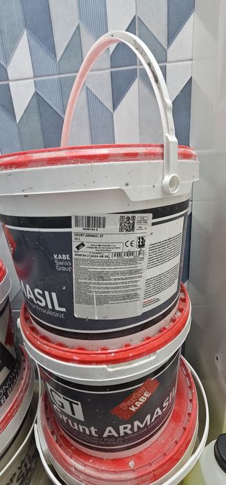 Tynk elewacyjny kabe biały