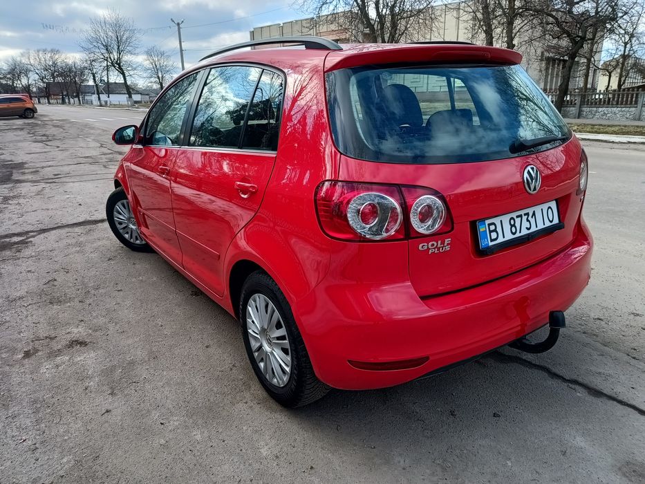 Volkswagen Golf+ 6 Гольф 2011 року 1.6 mpi Нефарбована Гарний стан