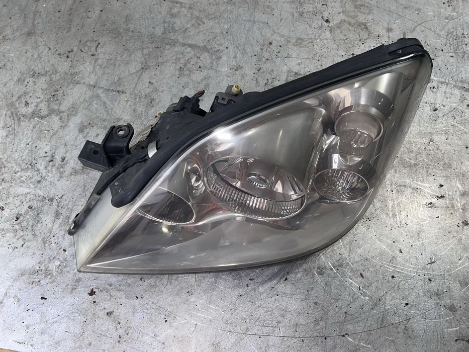 Фара від Nissan Primera P12